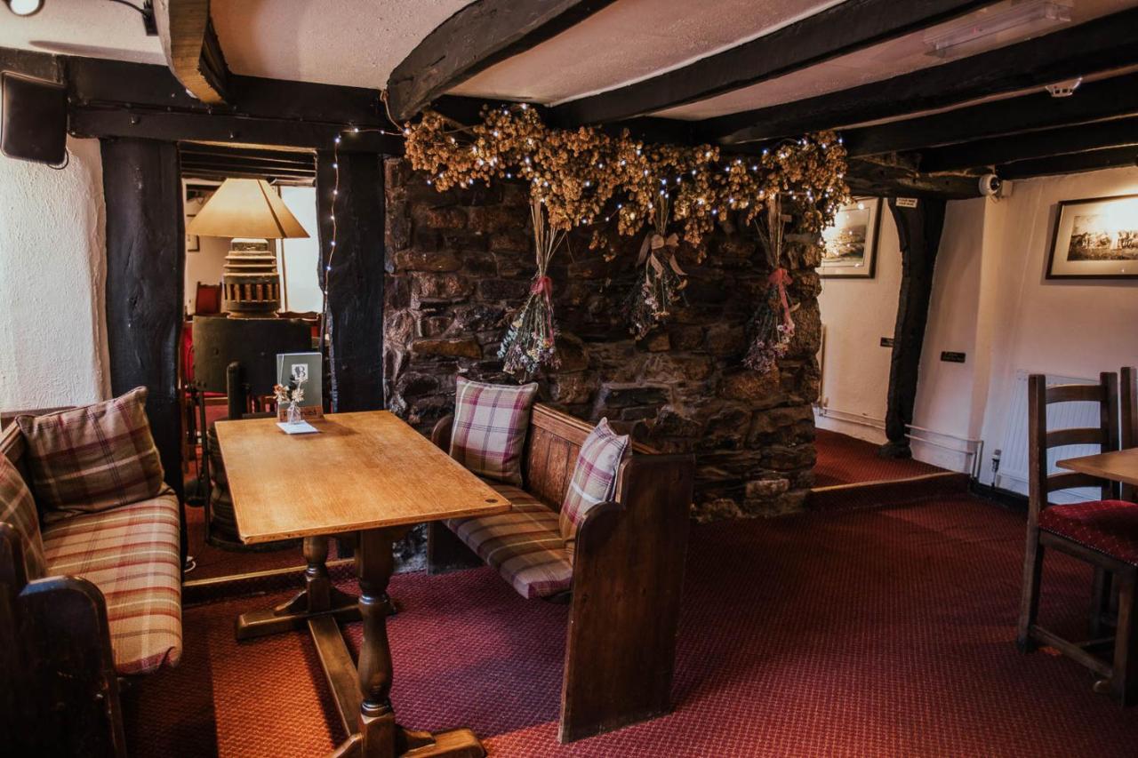 Bearslake Inn Bridestowe Eksteriør billede